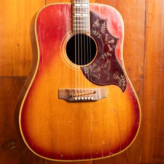 Gibson Hummingbird (1969) Faded Cherry Sunburst (Naturally Aged)