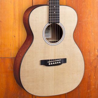 Martin 000JR-10 Sitka Spruce