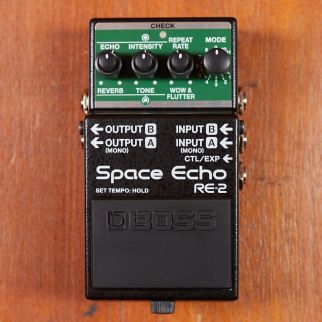 BOSS RE-2 Space Echo
