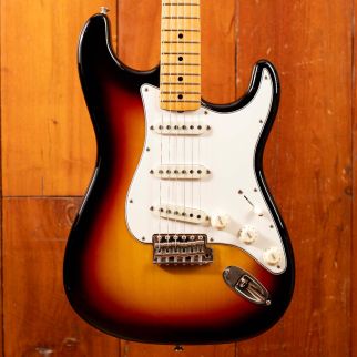 Fender CS Vintage Custom 1962 Stratocaster NOS MN 3-Color Sunburst