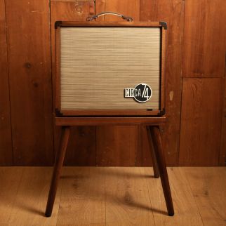 Taylor Circa 74 Mahogany Acoustic Amp