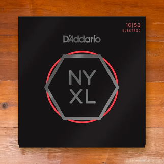 D'Addario NYXL 10 - 52 Light Top / Heavy Bottom