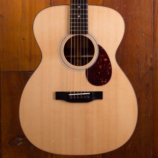 Eastman E1 OM