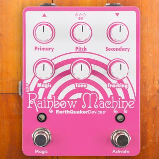 Earthquaker Apparaten Rainbow Machine V2