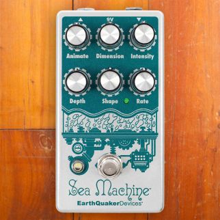 Earthquaker Devices Sea Machine V3