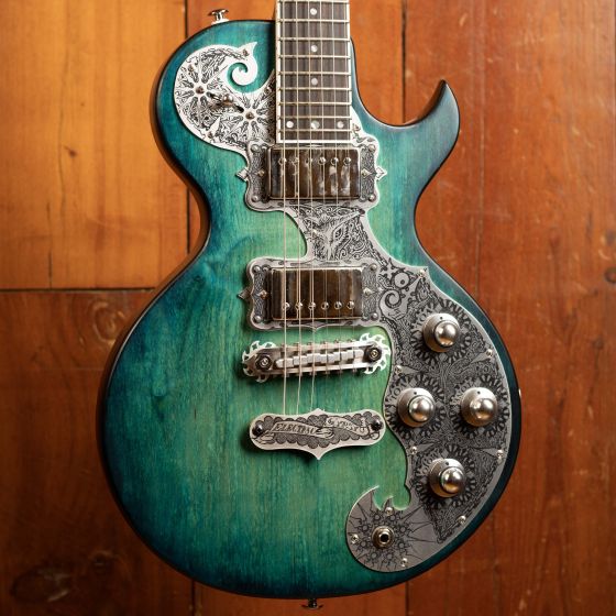 Teye Fox, Aquamarine finish with aluminum backplate