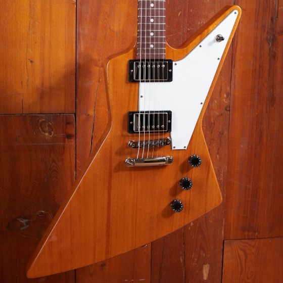 Gibson Explorer, Antique Natural – Max Guitar