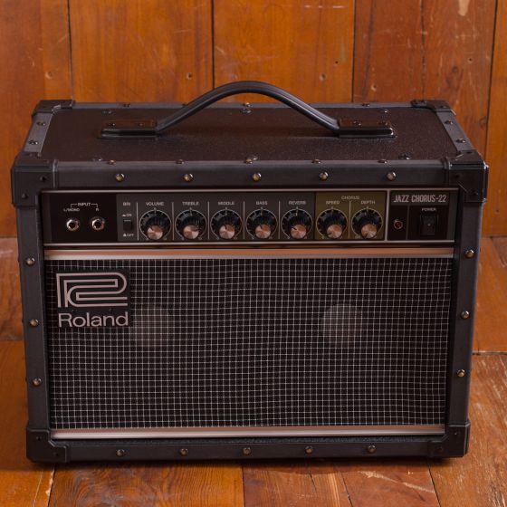 Roland JC-22