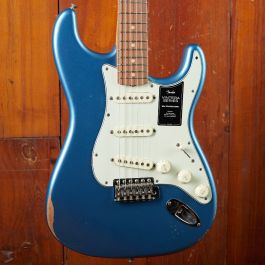 Vintera Road Worn 1960s Fender Max Guitar Max Guitar