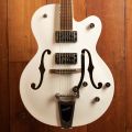 Gretsch G5120 White MIK