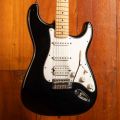 Fender Standard Stratocaster HSS Black