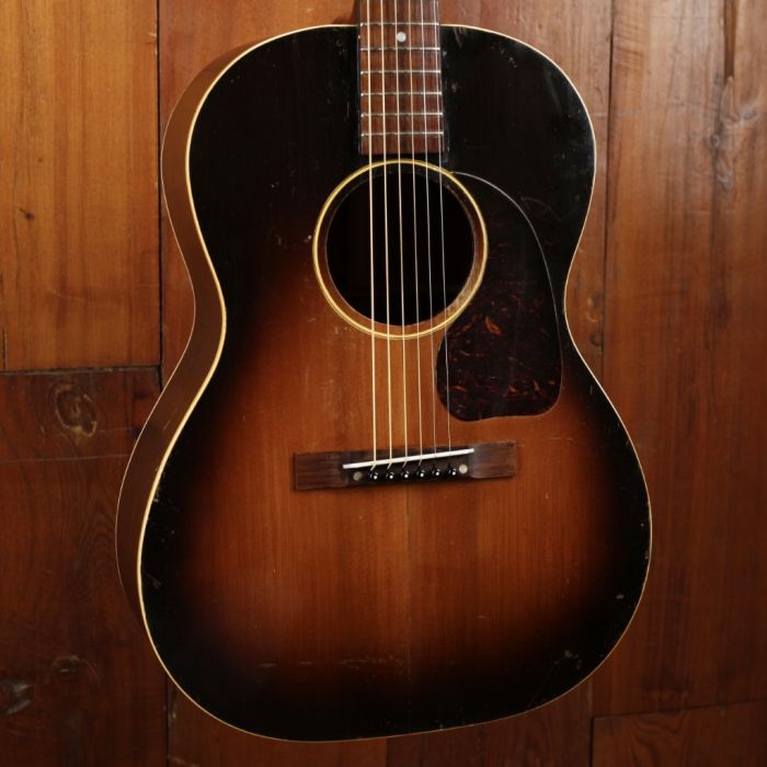 Gibson　–　LG-2　1949　Max　Guitar