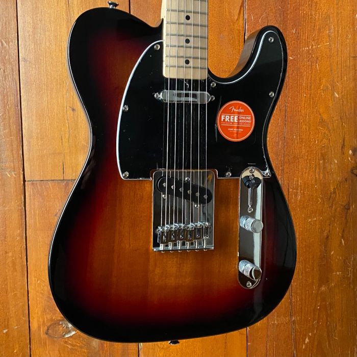 【6703】 Squier Telecaster sunburst アフィニティ