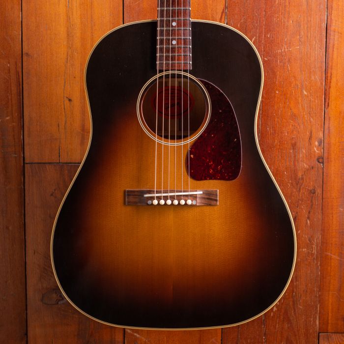 Gibson 1942 Banner J-45 Vintage Sunburst – Max Guitar