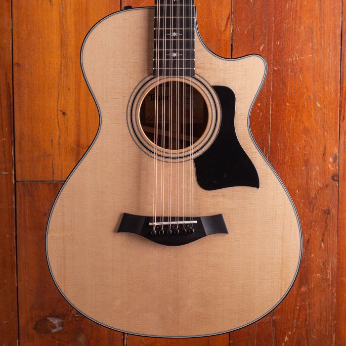 Taylor　–　Max　V-class(R)　352ce,　12-string　Bracing　Guitar