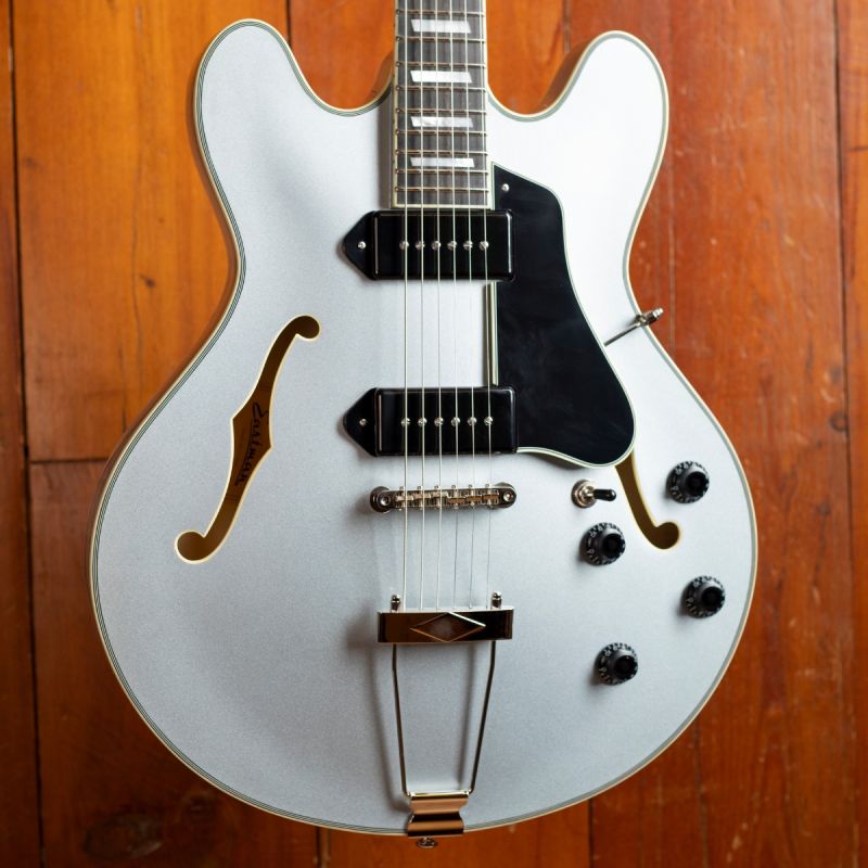 Eastman T64-T Ice Blue Metallic – Electric Guitar | Max Guitar