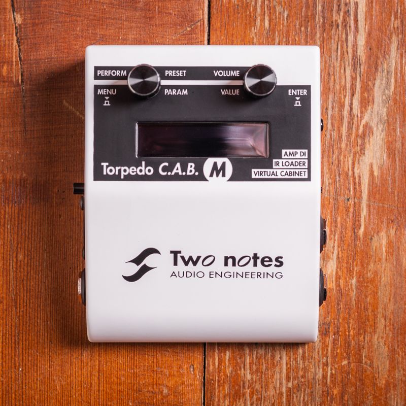 Two Notes Torpedo Cab M+ – Pedal / Efecto de Guitarra | Max Guitar