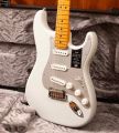 Fender American Ultra II Stratocaster MN Avalanche