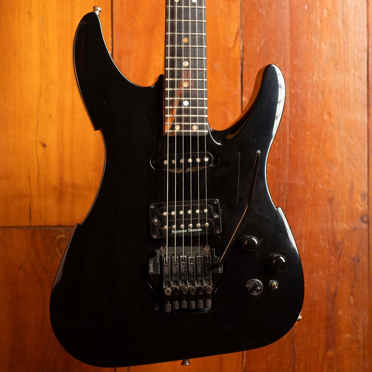 Peavey Vandenberg Series 1 1988 Black – Electric Guitar | Max Guitar