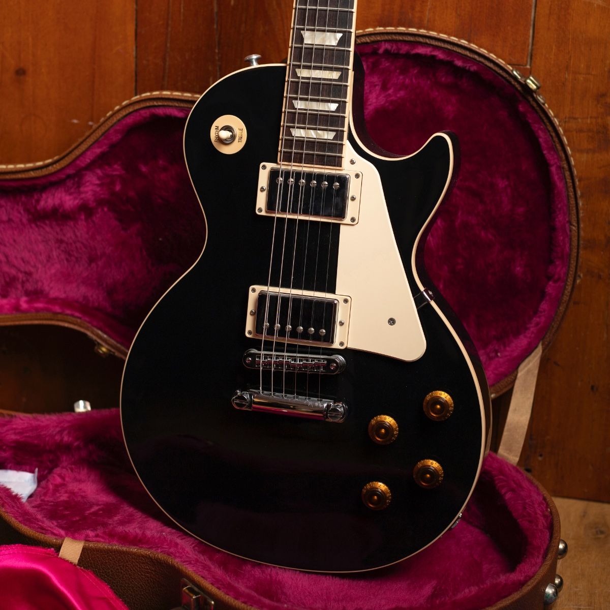 2016 Gibson Les Paul Standard Ebony – E-Gitarre | Max Guitar