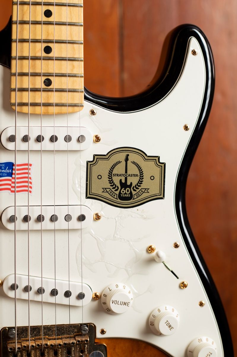 Fender 60th Anniversary Commemorative Stratocaster 2014 mint