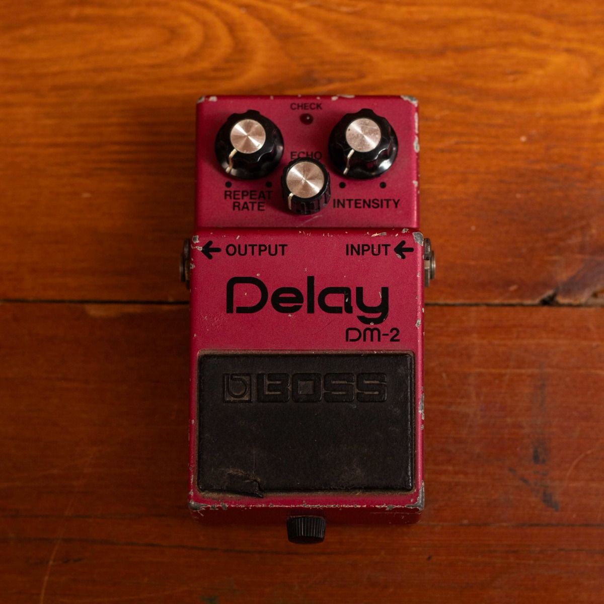Boss DM-2 Analog Delay – Pédale / Effet Guitare | Max Guitar