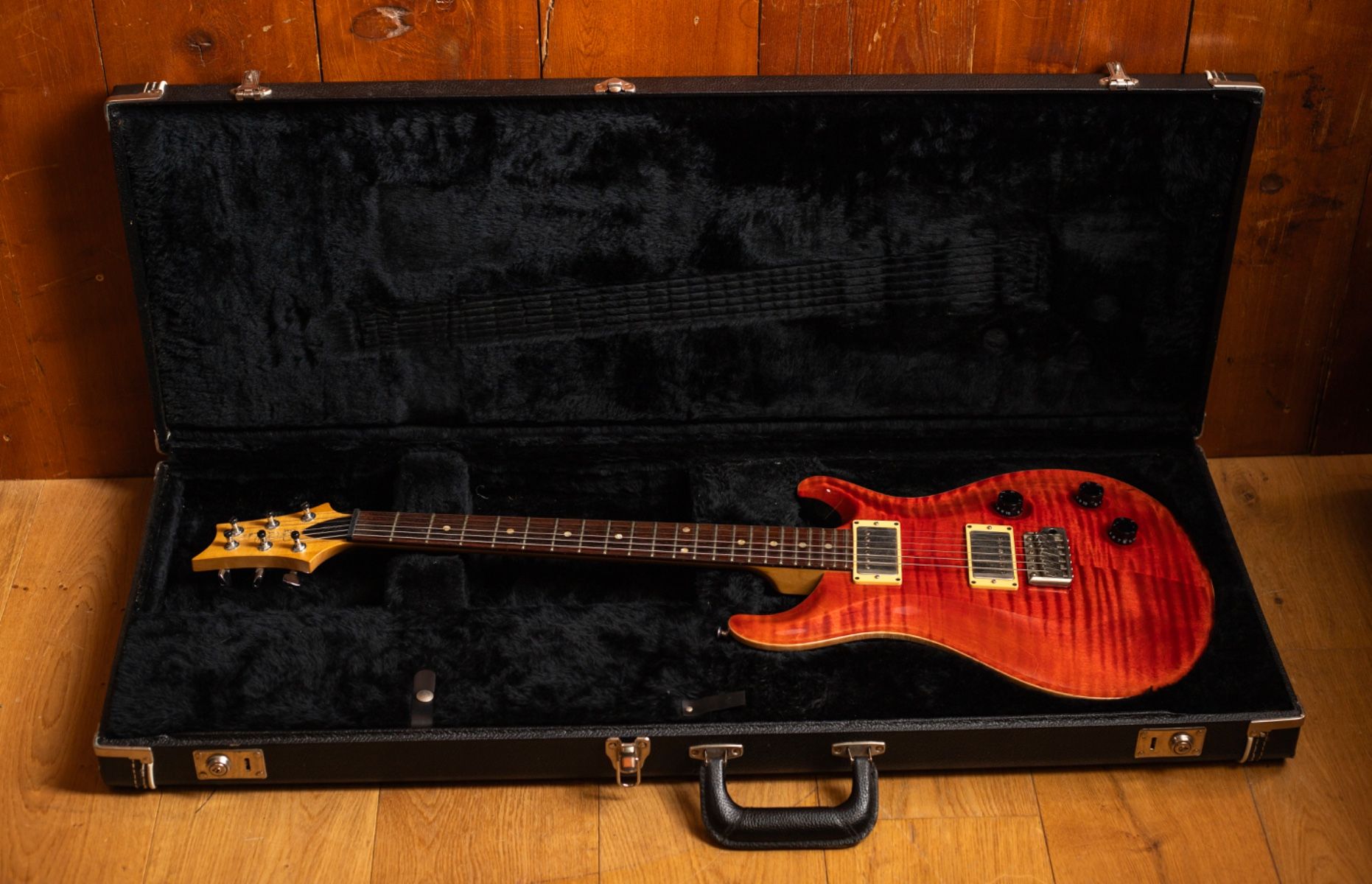 PRS CE22 Flame Top Orange – Electric Guitar | Max Guitar