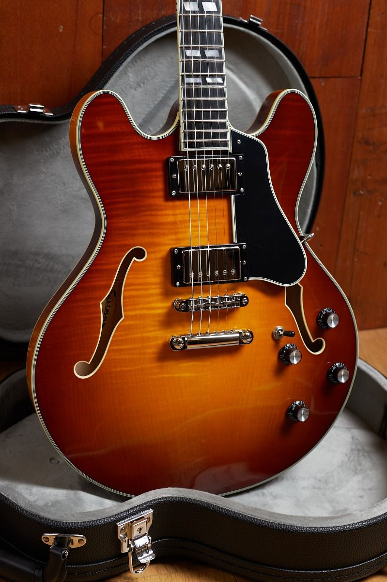 Eastman T486 Goldburst – Electric Guitar | Max Guitar