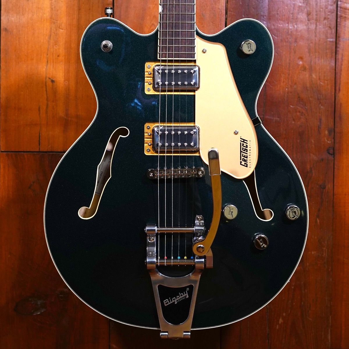 Gretsch G5622T Center Block, Cadillac Green - Max Guitar
