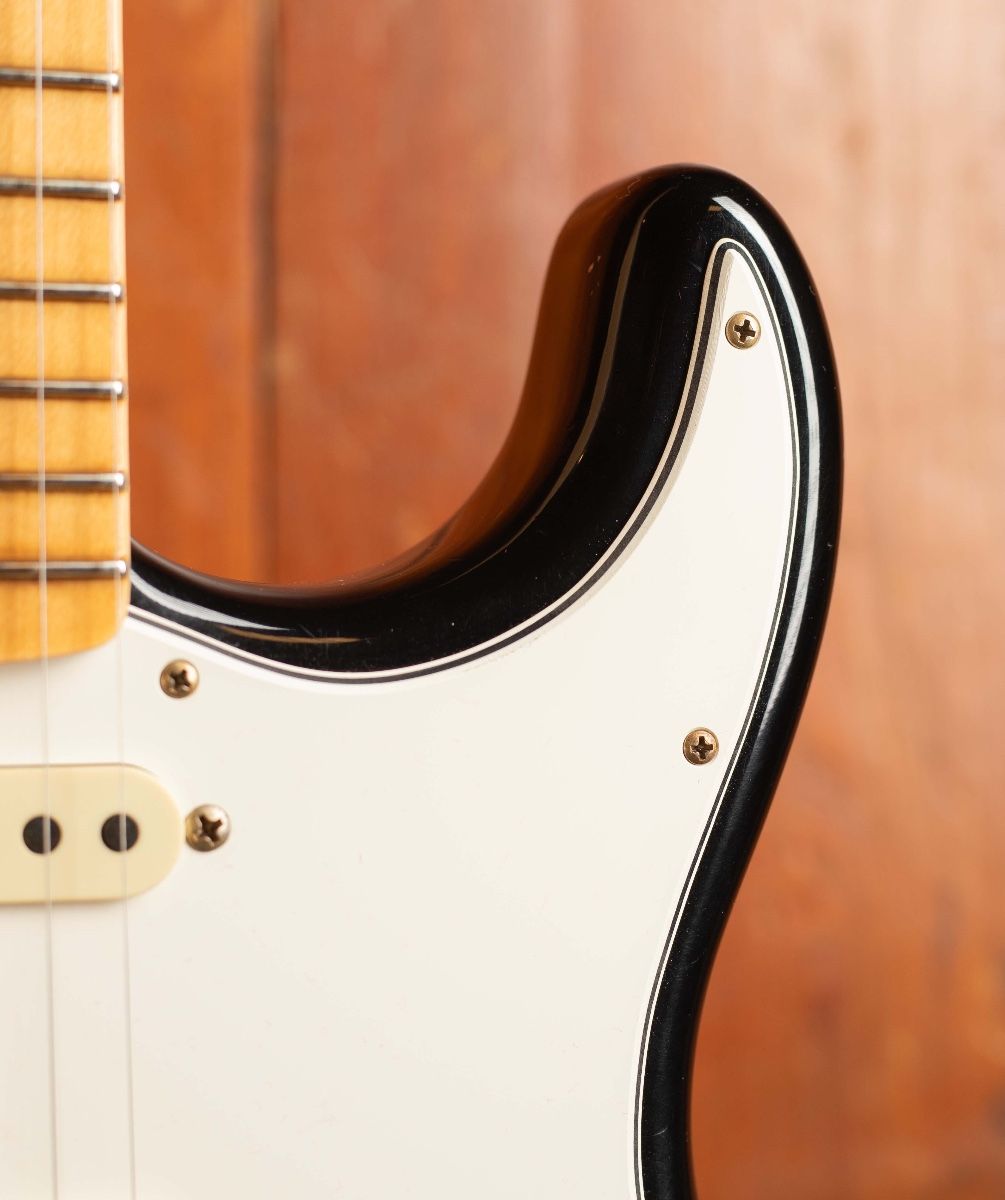 Fender CS 1969 Stratocaster black – Electric Guitar | Max Guitar