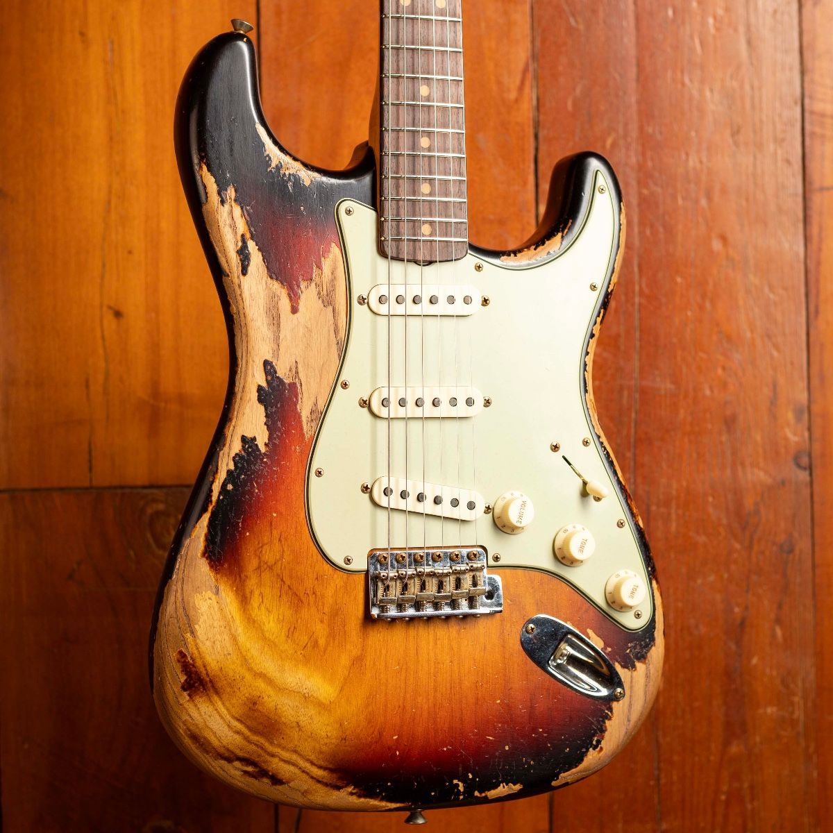 最終価格！Fender CS 1963 Stratocaster J.Relic Fender CS 1963 Stratocaster Super Heavy Relic - Super Faded Aged 3