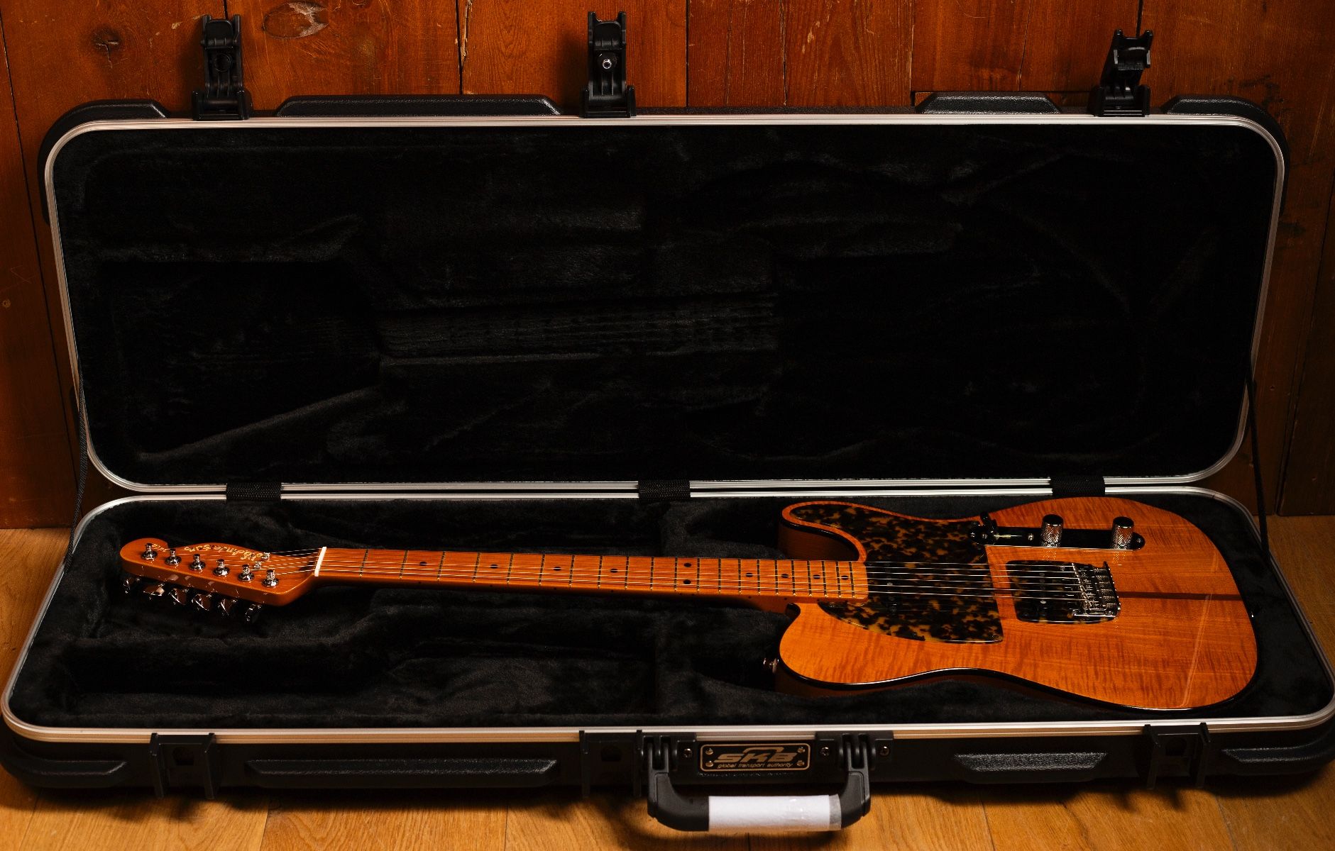 HS Anderson Mad Cat V2 #24038 – Electric Guitar | Max Guitar