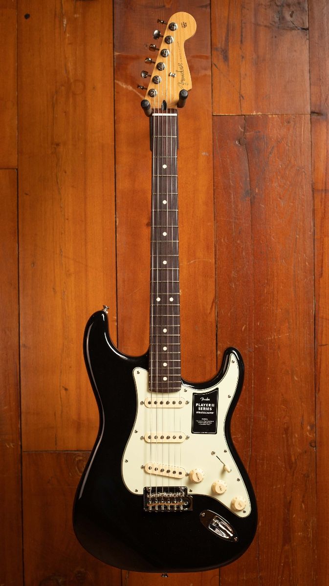 Fender LTD Player II Strat RW Black – Electric Guitar | Max Guitar