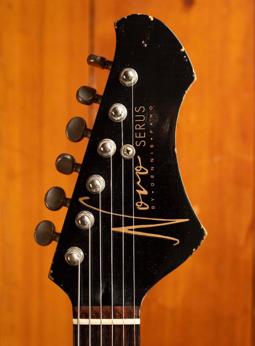 Novo Serus Tエレキギター サンバースト Novo Serus T - '64 3-Tone burst - Namm Edition - signed by Dennis