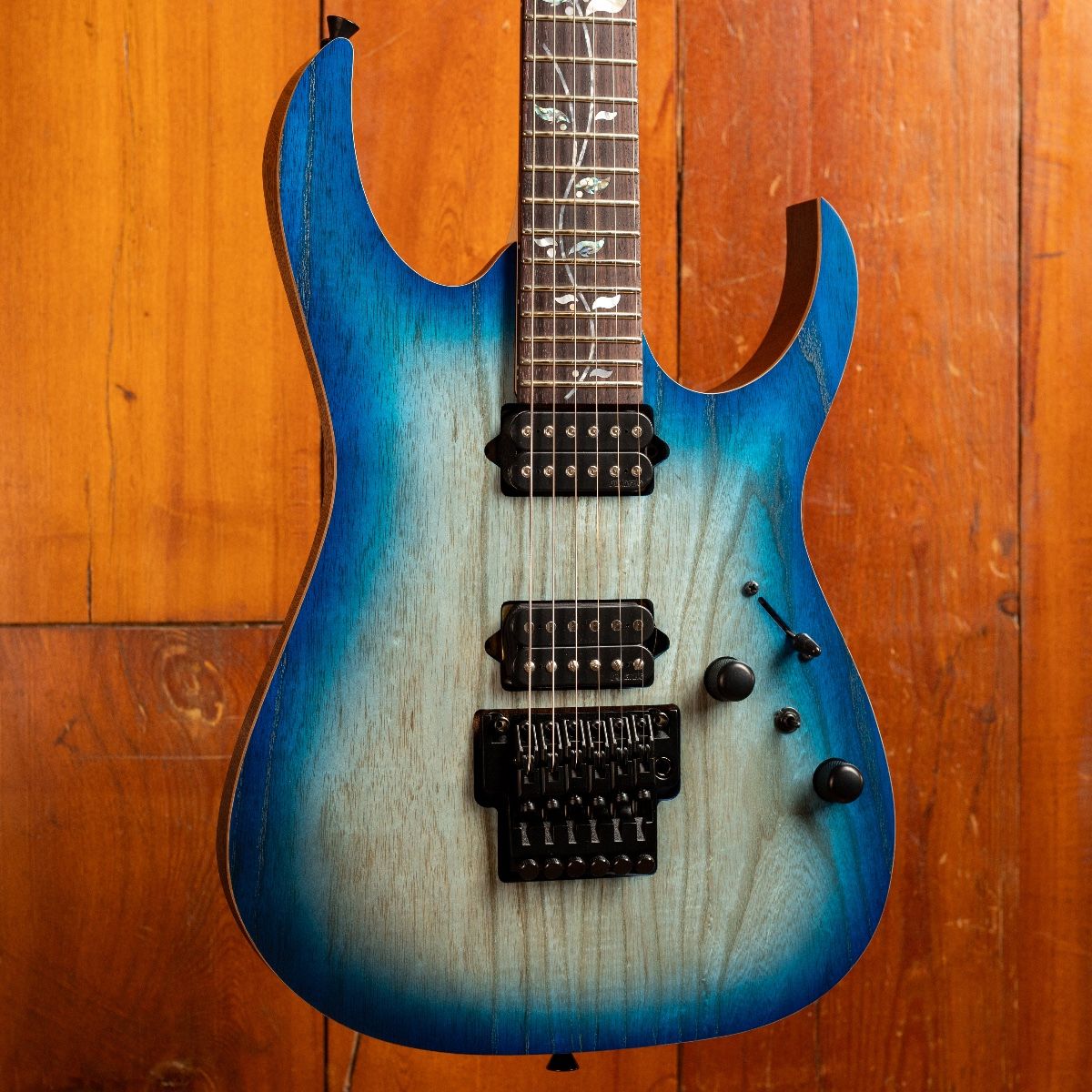 Ibanez RG8620AHGFB Ghost Fleet Blue Burst – Electric Guitar | Max