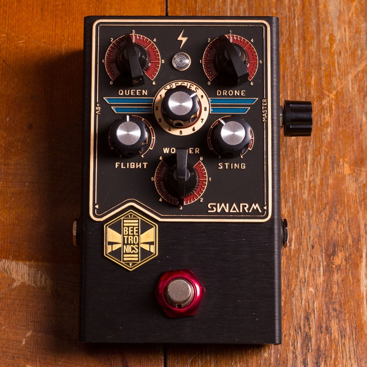 beetronics swarm fuzz ハーモナイザーファズ Swarm Fuzz Harmonizer - Beetronics - Max Guitar – Max Guitar