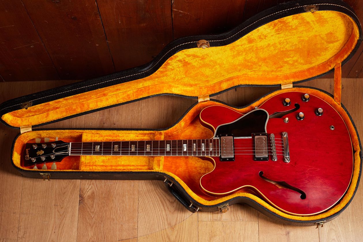 カレーナ es335タイプ Gibson ES-335 Cherry - Mint vintage guitar (1962) – Elect