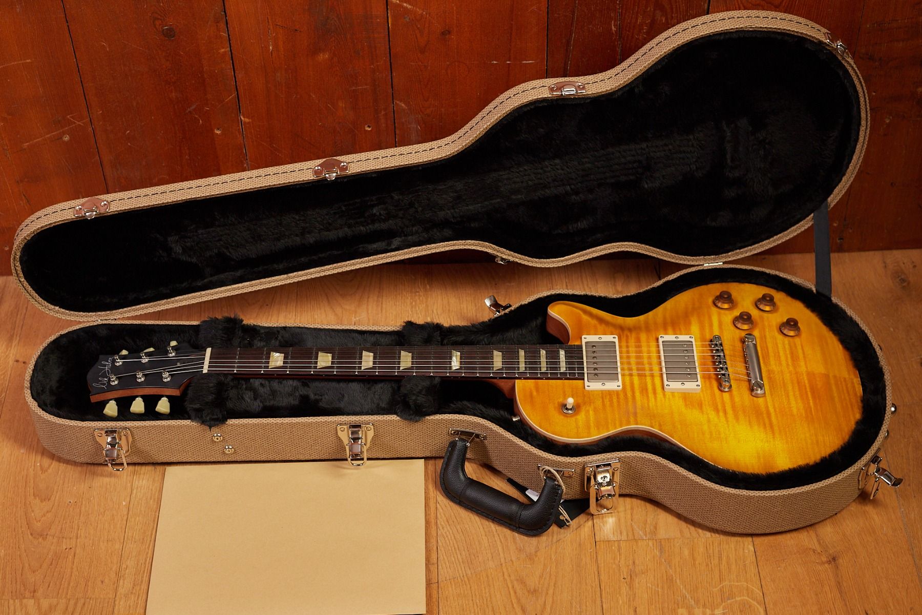 Nik Huber Orca Curly/Flame Top Crown inlay – Electric Guitar | Max