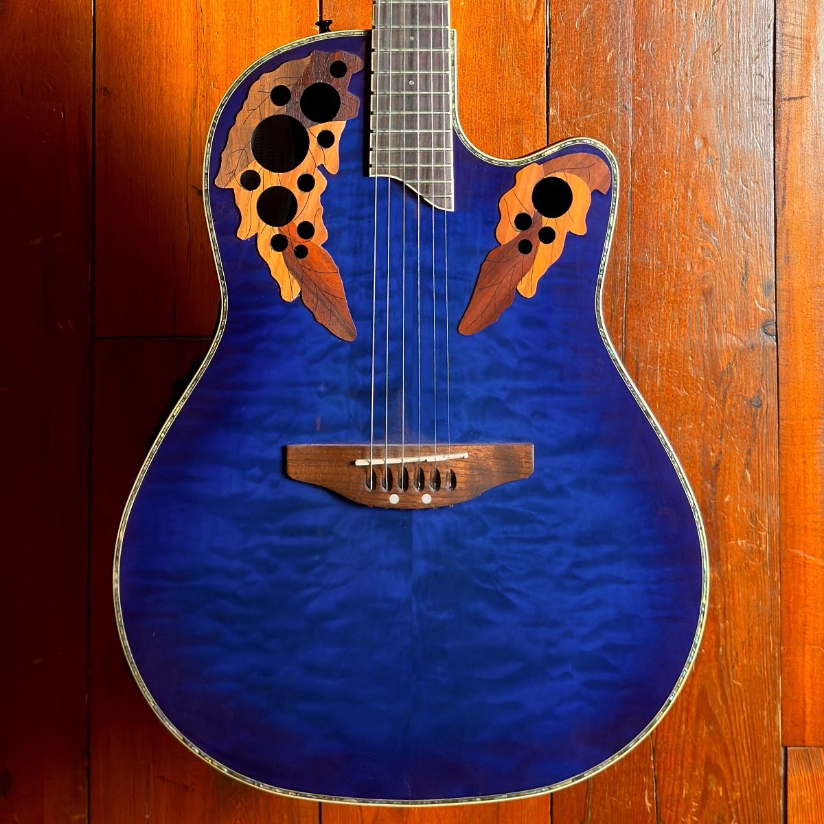 Ovation Celebrity Guitar CC44 Acoustic | Electric Cutaway Elite