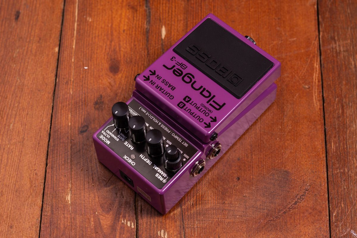 BOSS BF-3 Flanger – Boutique Effect Pedal | Max Guitars