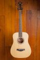 Taylor BT1 Sitka Spruce Top Walnut B&S