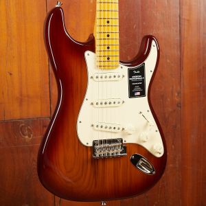 Fender American Professional II Stratocaster, Maple Neck, Sienna Sunburst