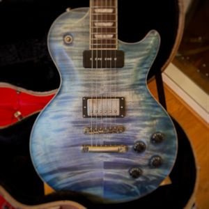 Orca, exceptional top, trans Blue, HB/P-90, Crown inlays