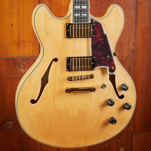 D'Angelico Deluxe DC Satin Natural