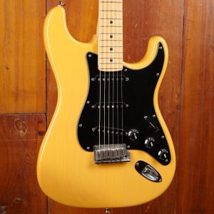 Fender 2003 American Standard Strat MN Butterscotch