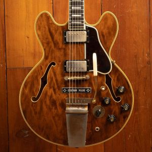 Gibson 1974 ES-355 Walnut, Maestro tremolo
