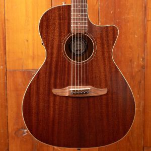 Fender Newporter Special Mahogany