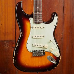 Del-Tone Stratocaster Heavy Relic 3TS