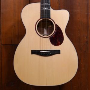 Eastman Luthier Series OMCE-QS