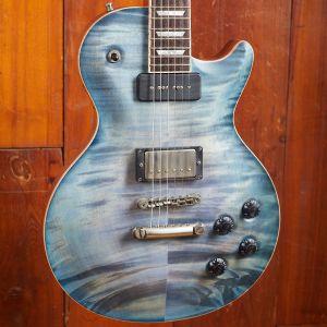 Nik Huber Orca, exceptional top, trans Blue, HB/P-90, Crown inlays